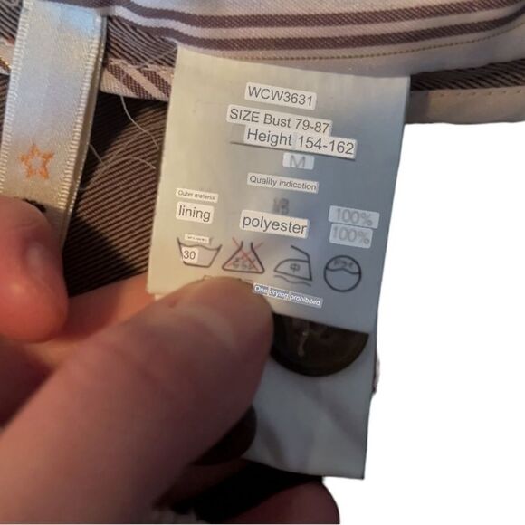 Now light brown belted coat. Size medium - Picture 4 of 9